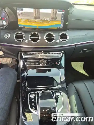 Mercedes-Benz E-Class 2020 1.9 гидро в Москве № 1545531, миниатюра 11