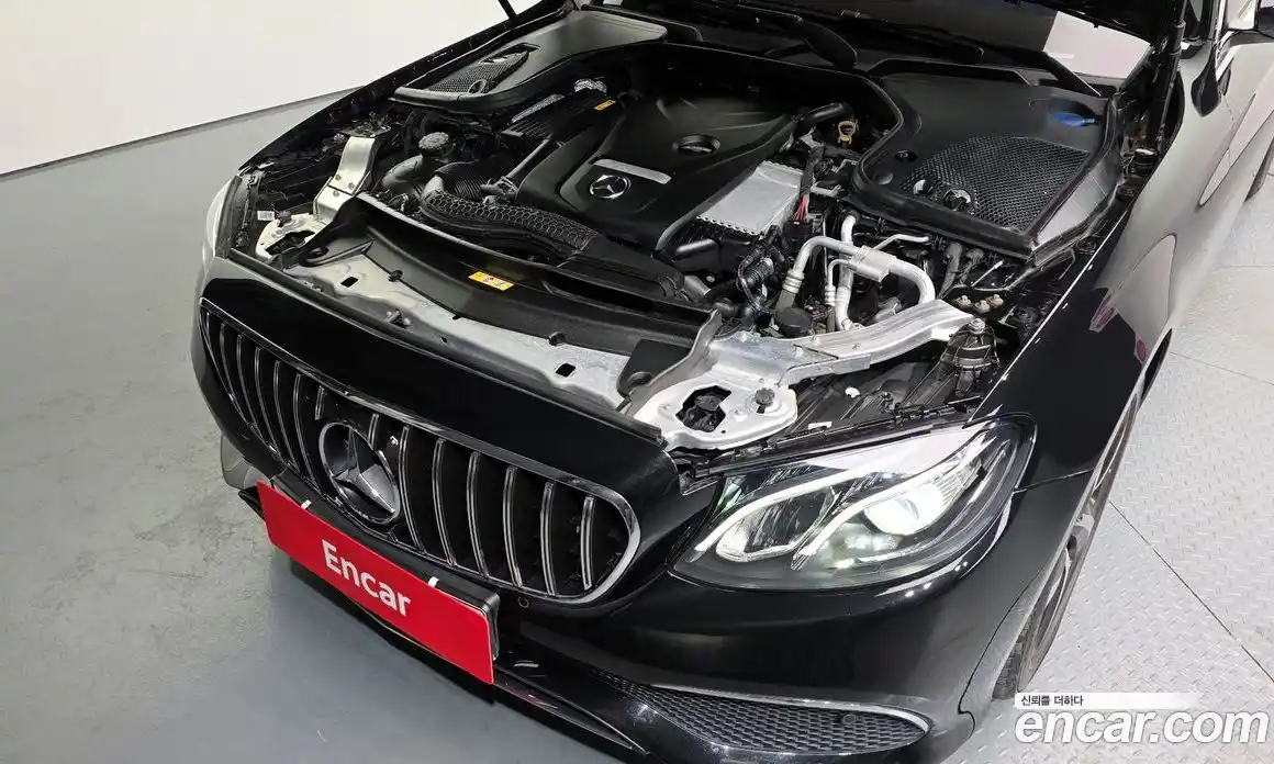 Mercedes-Benz E-Class 2020 2.0 гидро в Москве, фото 6