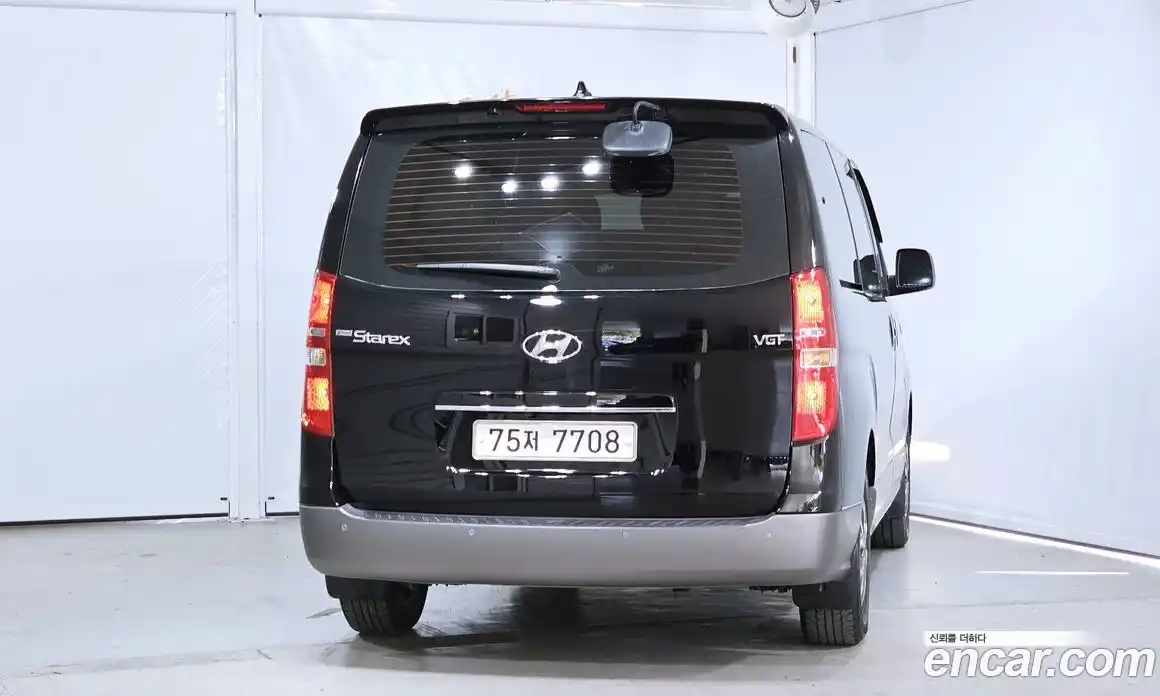Hyundai Starex 2016 2.5 гидро в Москве № 1610784, фото 4