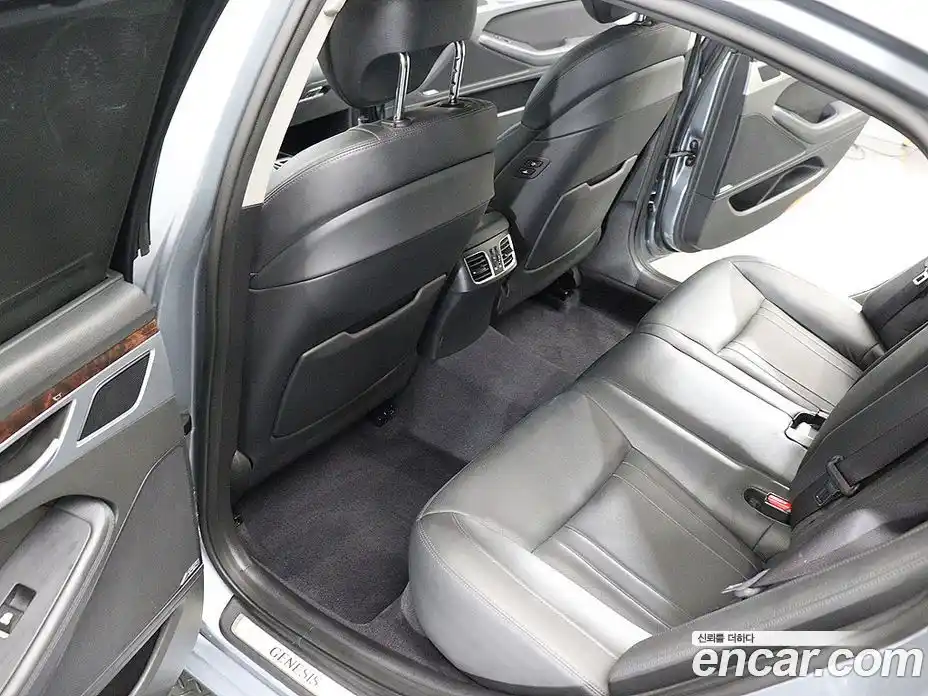 Hyundai Genesis 2015 3.3 гидро в Москве № 1610812, фото 15