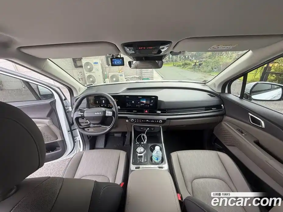 Kia Canival 2025 1.6 гидро в Москве № 1610893, фото 3
