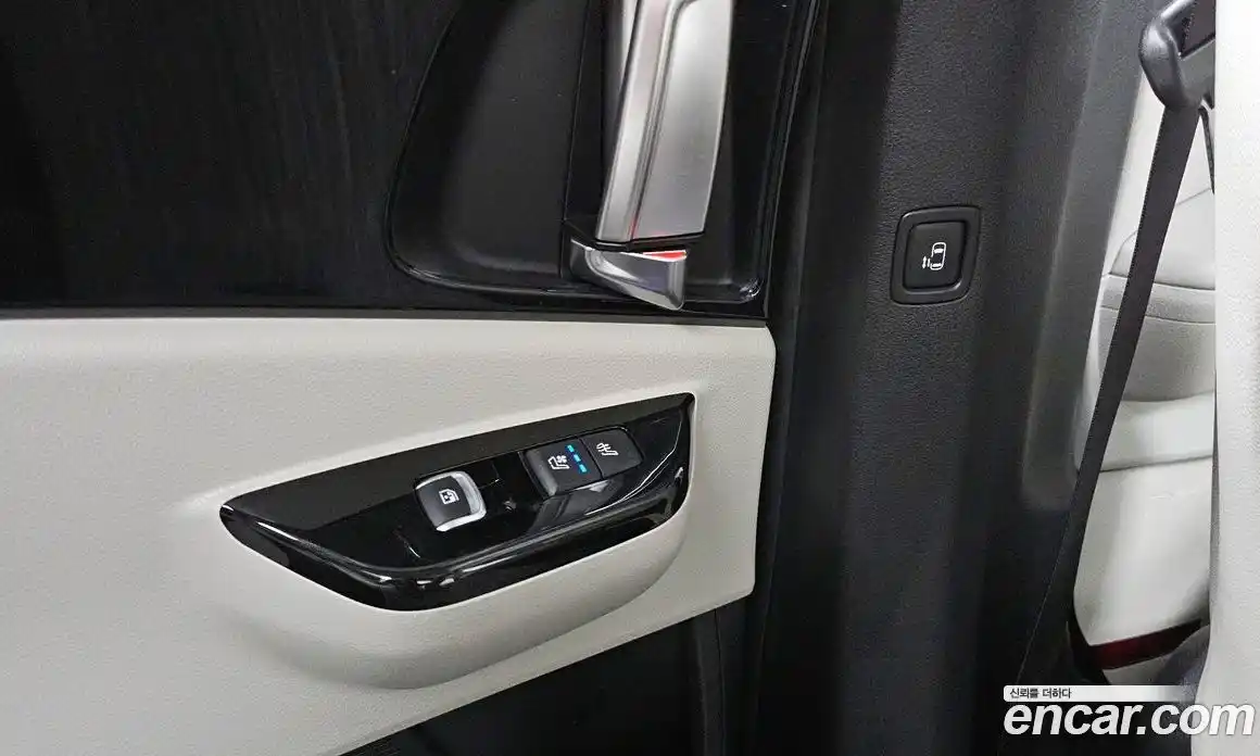 Kia Canival 2021 3.5 гидро в Москве № 1611280, фото 19