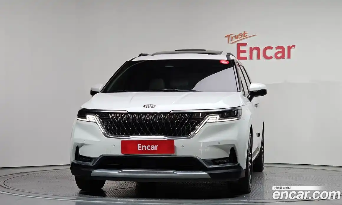 Kia Canival 2021 3.5 гидро в Москве № 1611280, фото 3