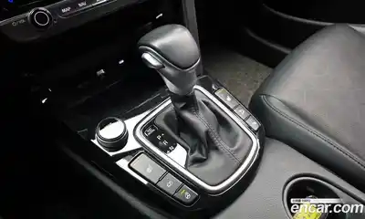Kia Seltos 2024 1.6 гидро в Москве № 1611301, миниатюра 9