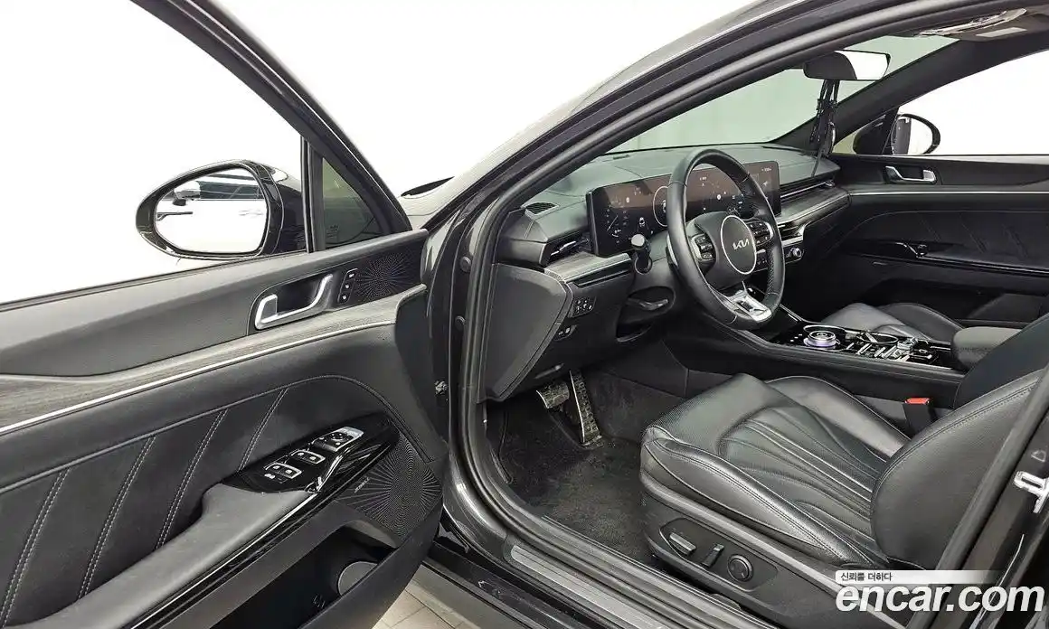 Kia K5 2024 2.0 гидро в Москве № 1611553, фото 10