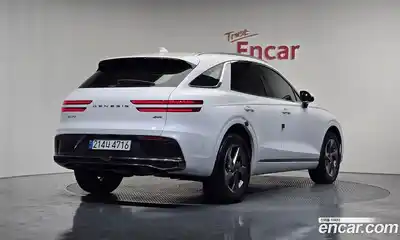 Genesis GV70 2024 2.5 гидро в Москве № 1611879, миниатюра 2