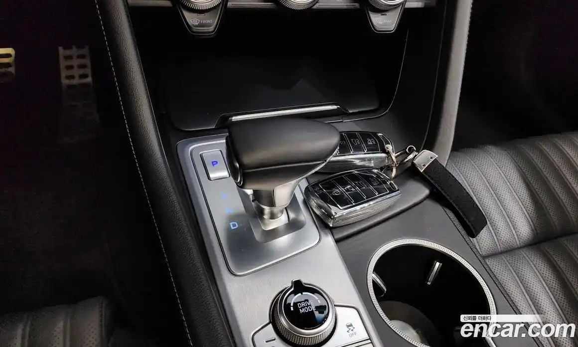 Genesis G70 2018 2.0 гидро в Москве № 1612138, фото 9