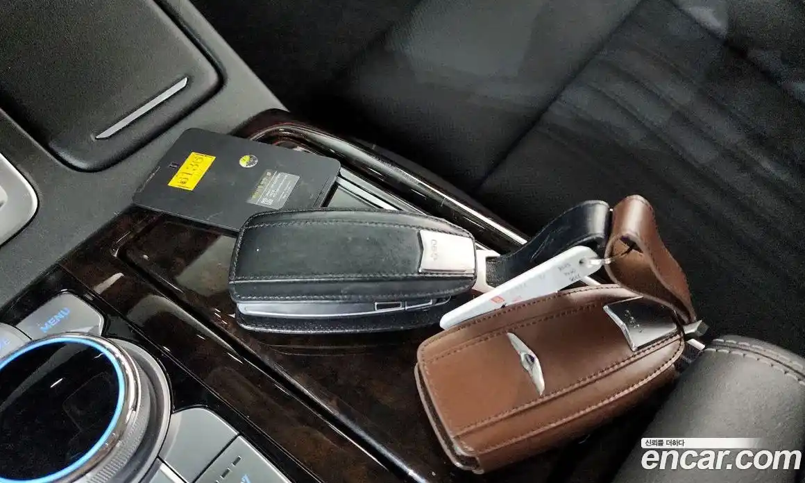 Genesis G90 2018 3.8 гидро в Москве № 1612212, фото 16