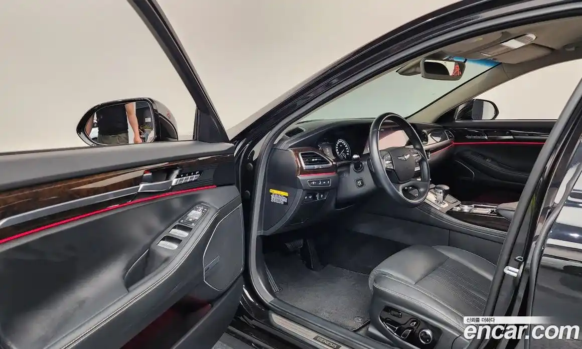 Genesis G90 2018 3.8 гидро в Москве № 1612212, фото 10