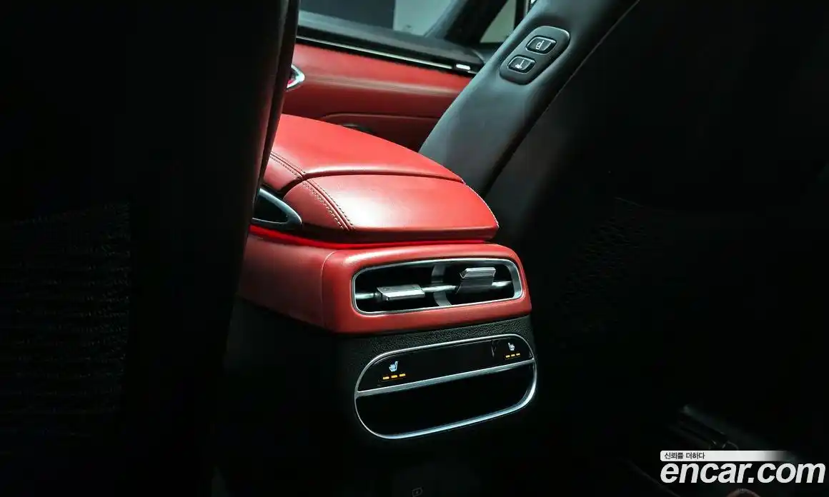 Genesis GV70 2021 2.5 гидро в Москве № 1612303, фото 17