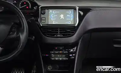 Peugeot 2008 2018 1.6 гидро в Москве № 1612940, миниатюра 12