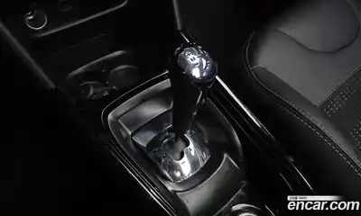 Peugeot 2008 2018 1.6 гидро в Москве № 1612940, миниатюра 9