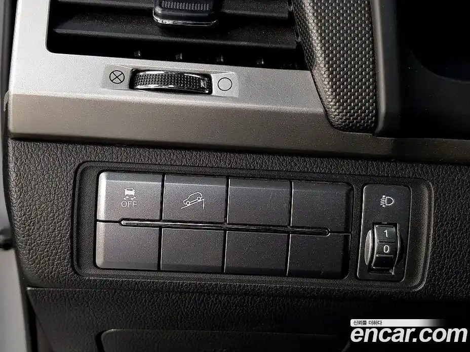 SsangYong Rexton 2018 2.2 гидро в Москве № 1613359, фото 11