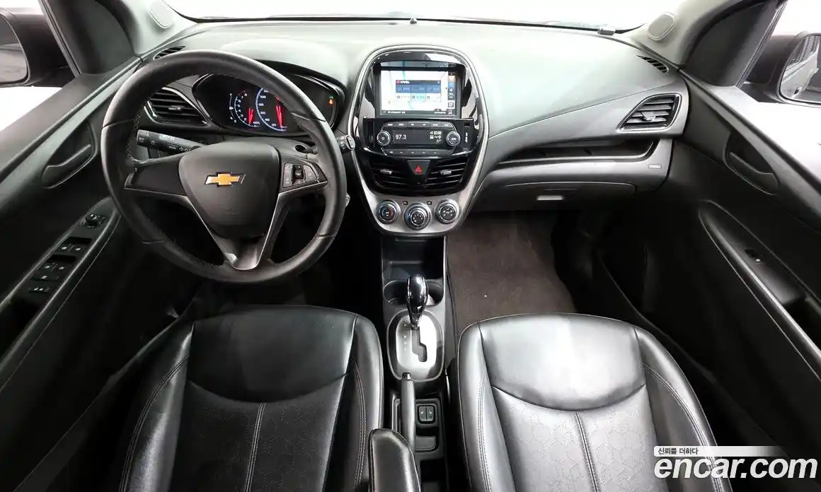 Chevrolet Spark 2016 1.0 гидро в Москве, фото 7