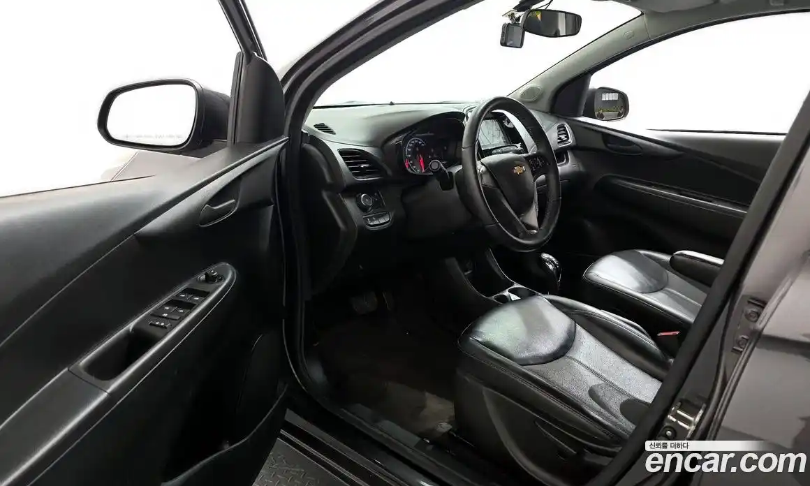 Chevrolet Spark 2016 1.0 гидро в Москве, фото 10