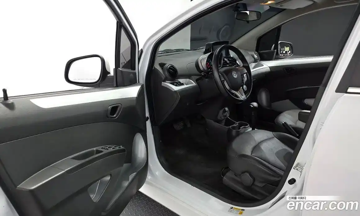 Chevrolet Spark 2014 1.0 гидро в Москве № 1614499, фото 10