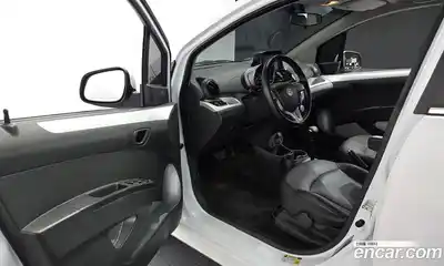 Chevrolet Spark 2014 1.0 гидро в Москве № 1614499, миниатюра 10