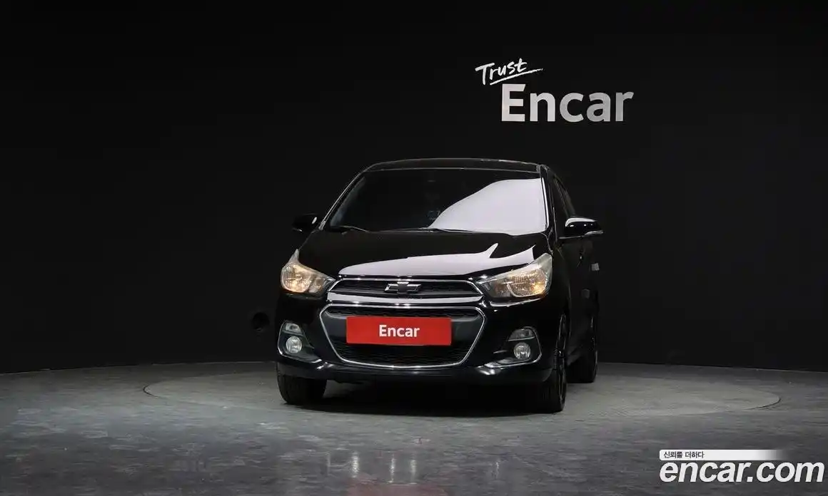 Chevrolet Spark 2017 1.0 гидро в Москве, фото 3