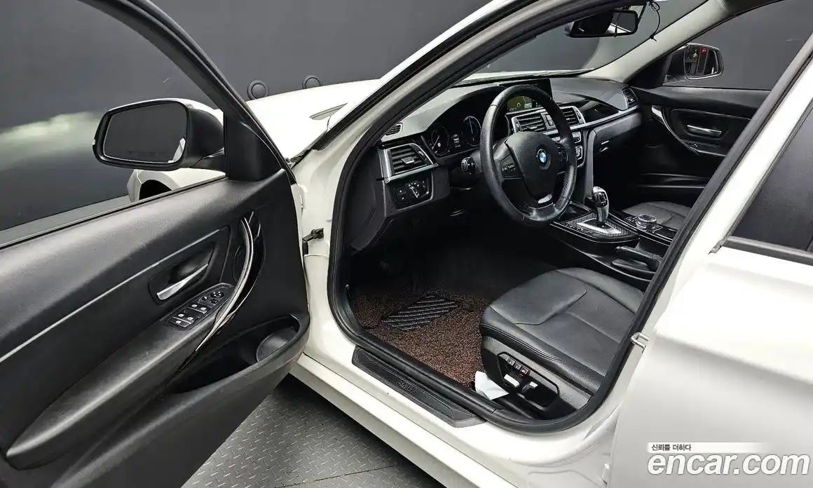 BMW 3-Series 2016 2.0 гидро в Москве № 1614686, фото 10