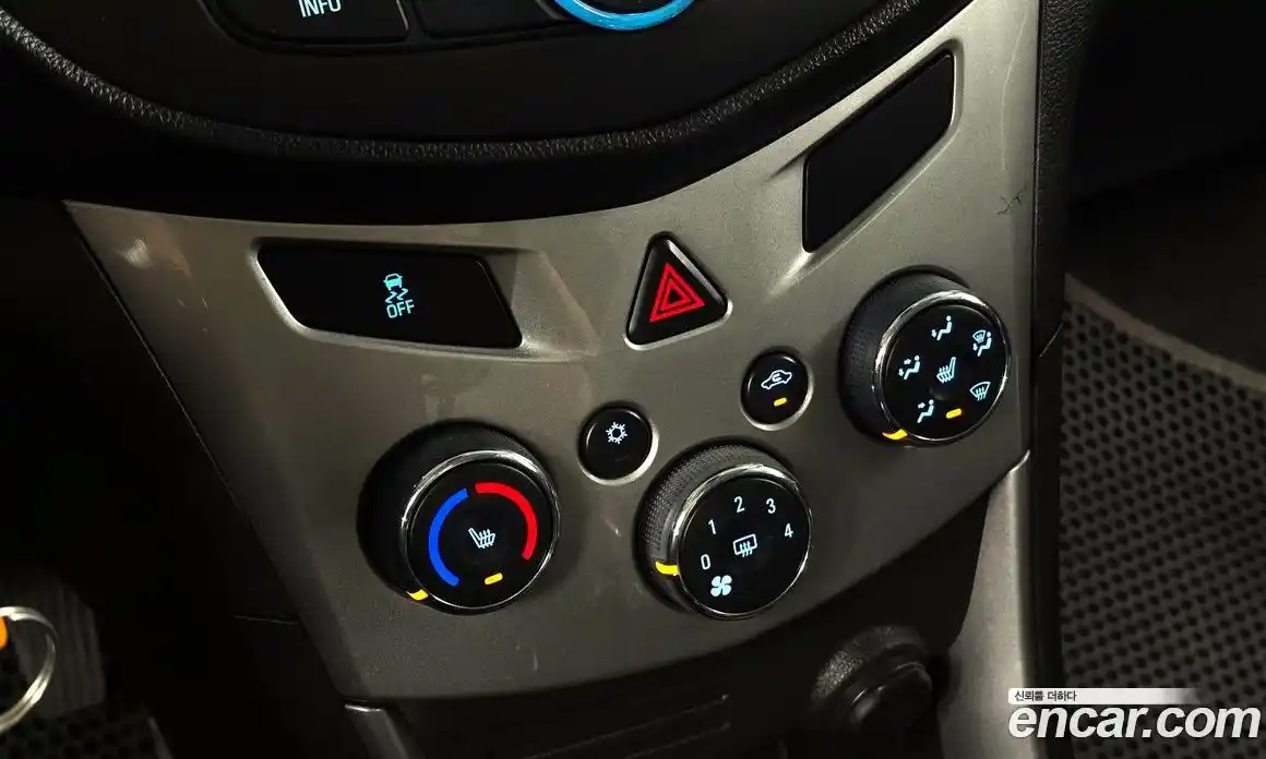 Chevrolet Trax 2013 1.4 гидро в Москве № 1614763, фото 18