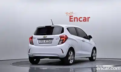 Chevrolet Spark 2015 1.0 гидро в Москве № 1614841, миниатюра 2