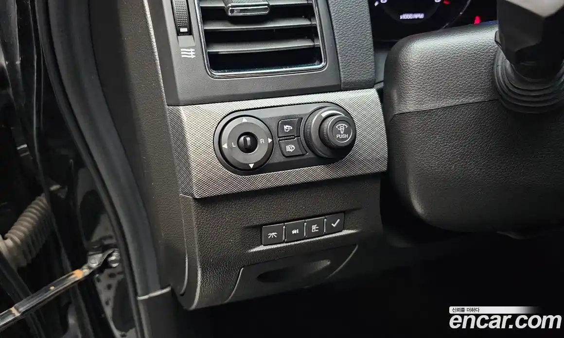 Chevrolet Captiva 2018 2.0 гидро в Москве № 1614851, фото 16