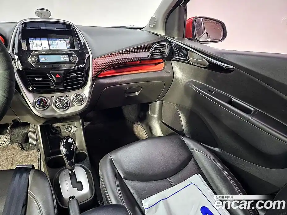 Chevrolet Spark 2016 1.0 гидро в Москве, фото 10