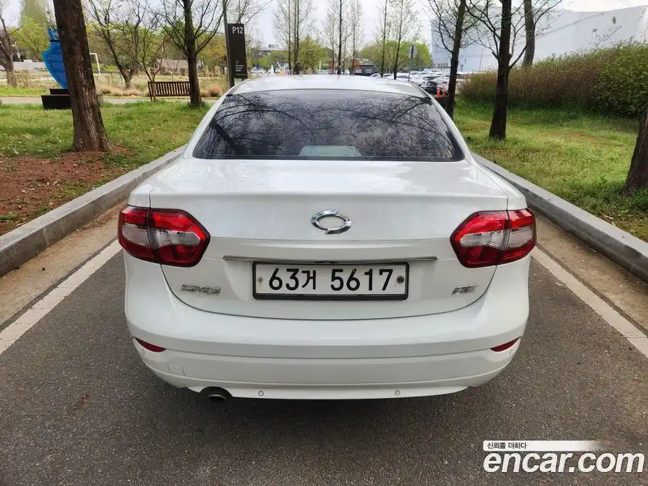 Renault SM3 2015 1.6 гидро в Москве № 1615582, фото 5