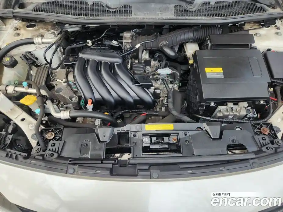 Renault SM3 2015 1.6 гидро в Москве № 1615582, фото 10