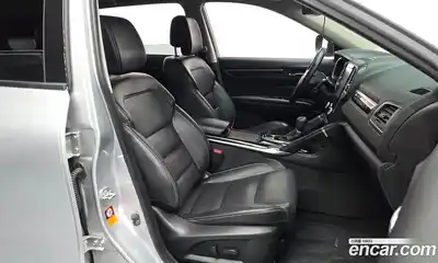 Renault QM6 2017 2.0 гидро в Москве № 1615784, миниатюра 11