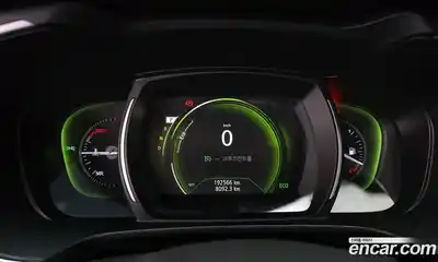 Renault QM6 2017 2.0 гидро в Москве № 1615784, миниатюра 8