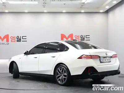 BMW 5-Series 2023 2.0 гидро в Москве № 1616237, миниатюра 4