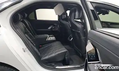 BMW i7 2023 0.3 гидро в Москве № 1616310, миниатюра 12
