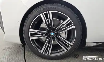 BMW i7 2023 0.3 гидро в Москве № 1616310, миниатюра 5