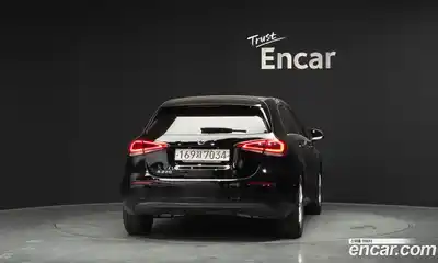 Mercedes-Benz A-Class 2019 2.0 гидро в Москве № 1616982, миниатюра 4