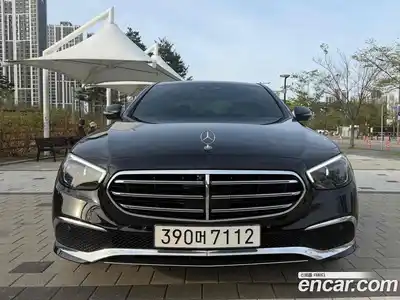 Mercedes-Benz E-Class 2023 2.0 гидро в Москве № 1617270, миниатюра 3