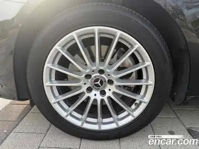 Mercedes-Benz E-Class 2023 2.0 гидро в Москве № 1617270, миниатюра 5