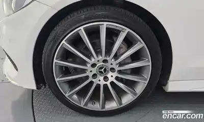 Mercedes-Benz C-Class 2017 2.0 гидро в Москве № 1617510, миниатюра 5