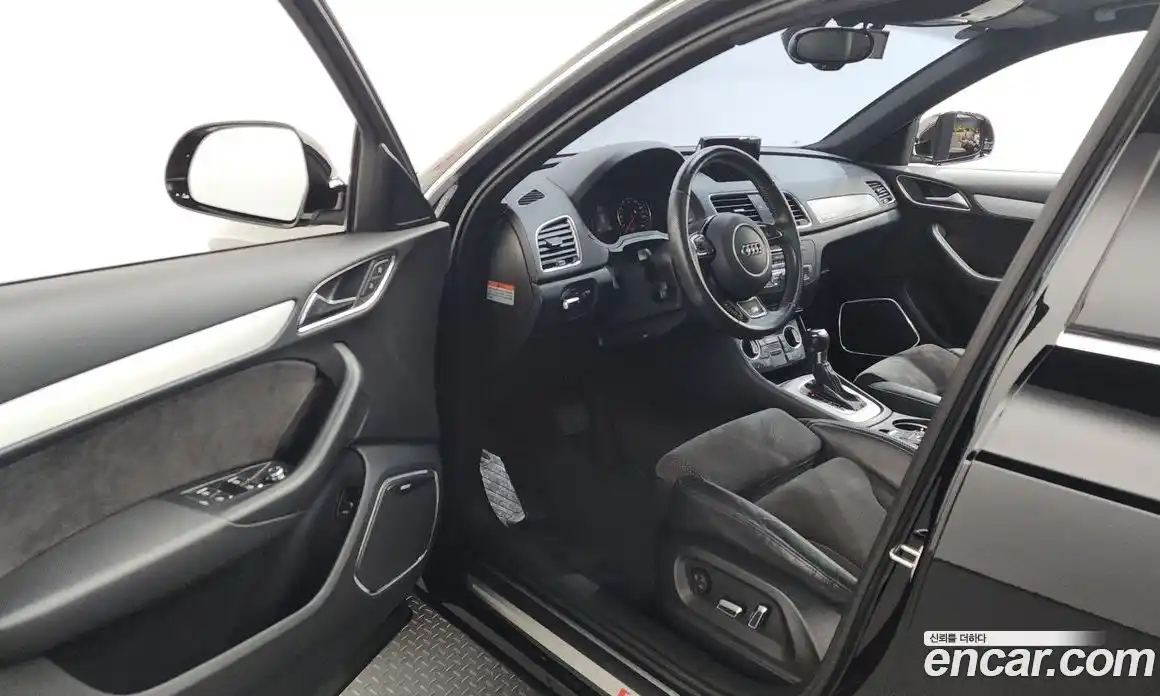Audi Q3 2015 2.0 гидро в Москве № 1617924, фото 10