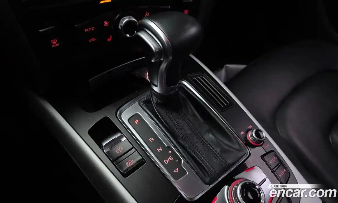 Audi A4 2015 2.0 гидро в Москве № 1618082, фото 9