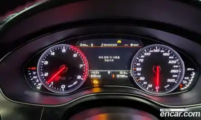 Audi RS7 2014 4.0 гидро в Москве № 1618426, миниатюра 11