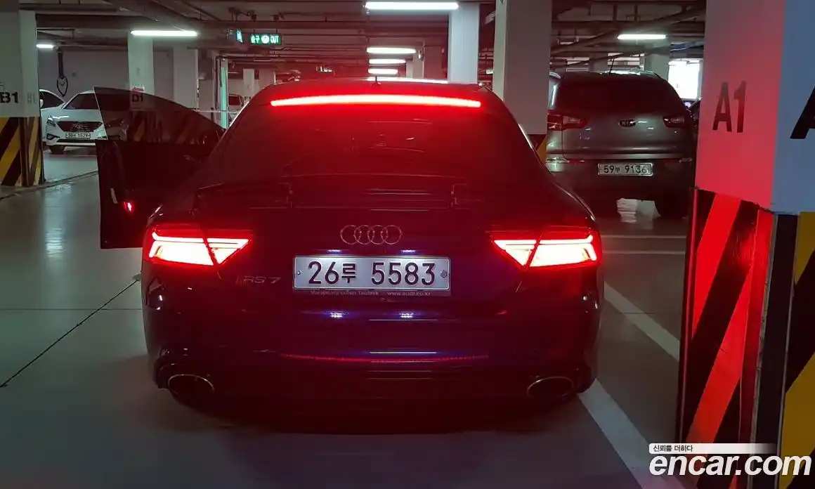 Audi RS7 2014 4.0 гидро в Москве № 1618426, фото 5