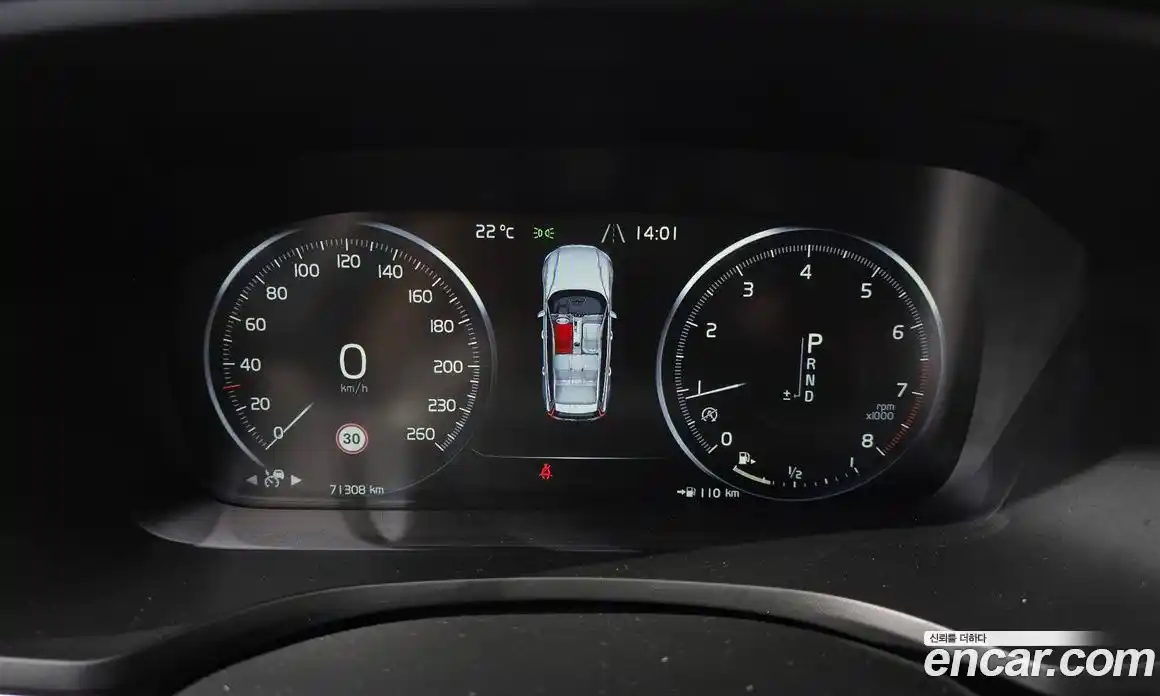 Volvo V60 2019 2.0 гидро в Москве № 1618644, фото 8