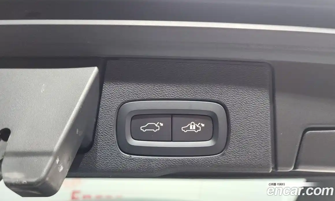 Volvo XC60 2019 2.0 гидро в Москве № 1618755, фото 19