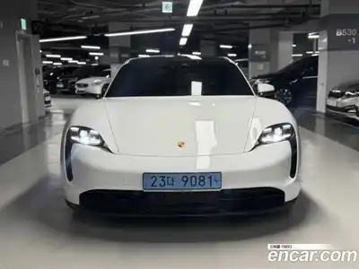Porsche Taycan 2022 гидро в Москве № 1618928, миниатюра 2
