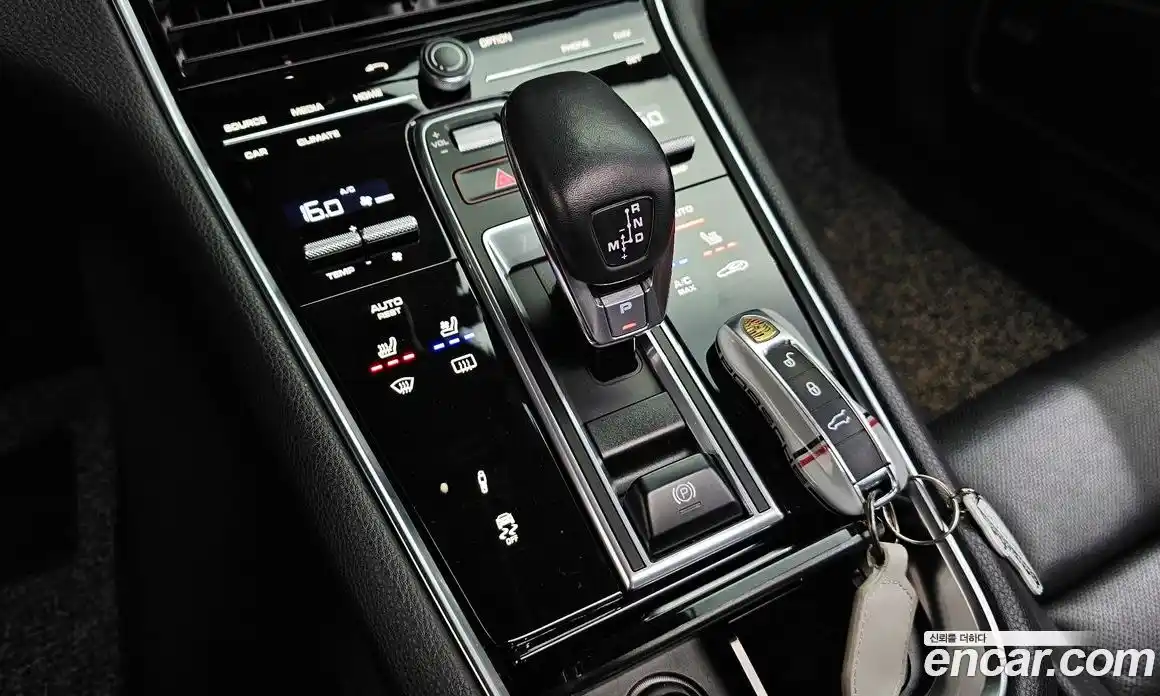 Porsche Panamera 2018 3.0 гидро в Москве № 1619163, фото 9