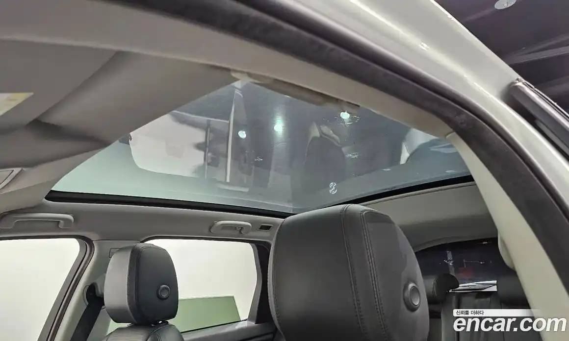Land Rover Discovery Sport 2017 2.0 гидро в Москве № 1619518, фото 16