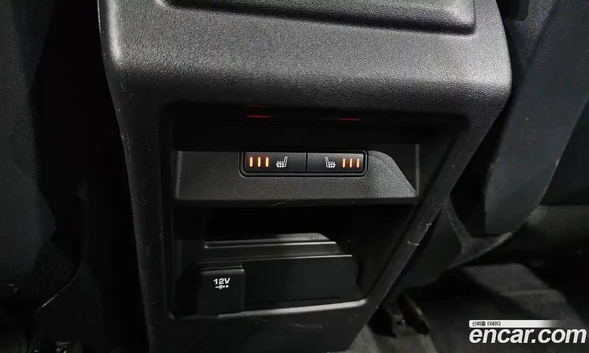Land Rover Discovery Sport 2017 2.0 гидро в Москве № 1619518, фото 20