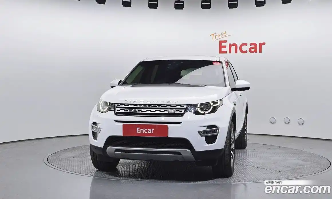 Land Rover Discovery Sport 2017 2.0 гидро в Москве № 1619518, фото 3