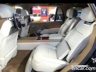 Land Rover Range-Rover 2024 4.4 гидро в Москве № 1619811, миниатюра 11